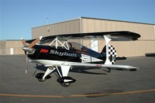 Nice looking black and white Skybolt with a 250 hp engine.